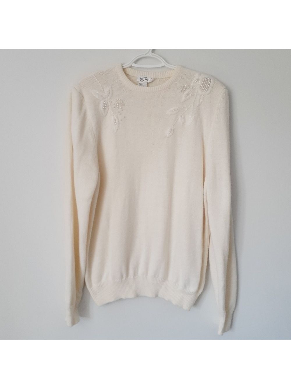 Vintage/Retro 90's Beaded Ultra Soft Sweater